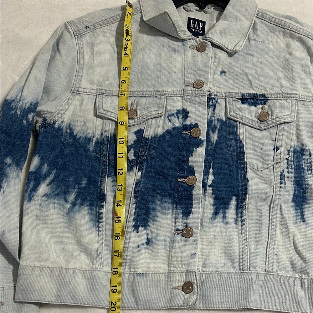 GAP Women's Tie-Dye Denim Jacket - Picture 10 of 10